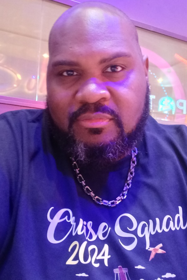 Cruise Brothers Travel Agent Tobias Brill